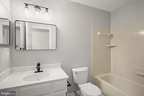 8229 Sunset Dr, Manassas, VA 20110 photo 39