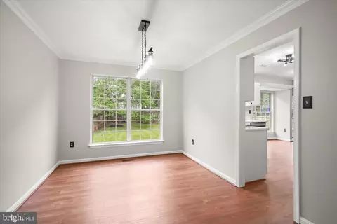 8229 Sunset Dr, Manassas, VA 20110 photo 11