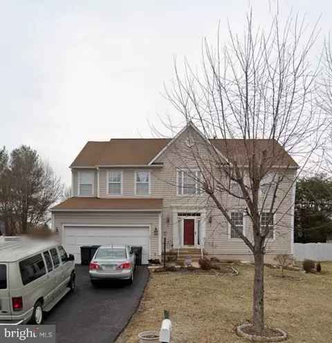 8227 Katie Lynn Ct, Gainesville, VA 20155