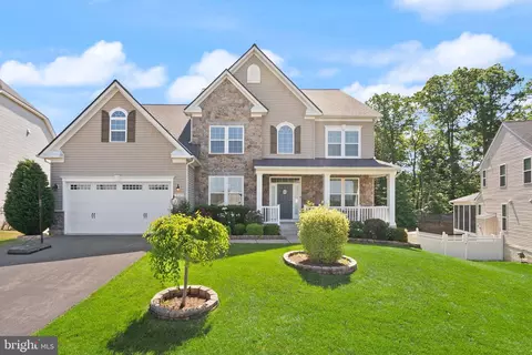 3183 Fledgling Cir, Woodbridge, VA 22193