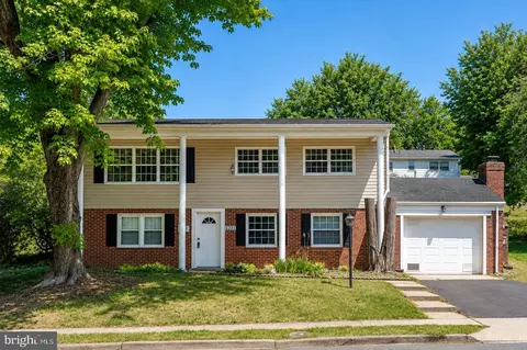 4203 Eldorado Dr, Woodbridge, VA 22193