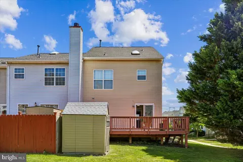 Exterior - 9077 Slate Stone Loop, Bristow, VA 20136 photo 4 of 4