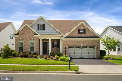 6010 Trotters Point Ln, Gainesville, VA 20155