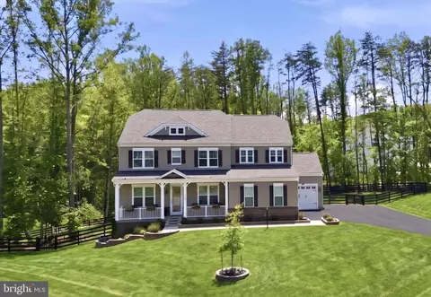 8678 Sycamore Springs Way, Manassas, VA 20112