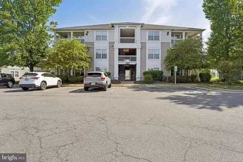 8103 Lacy Dr, Manassas, VA 20109