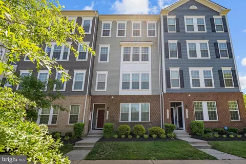13967 Gary Fisher Trl, Gainesville, VA 20155