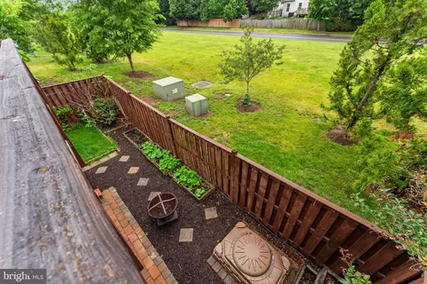 Exterior - 8806 Dunstable Loop, Bristow, VA 20136 photo 10 of 18