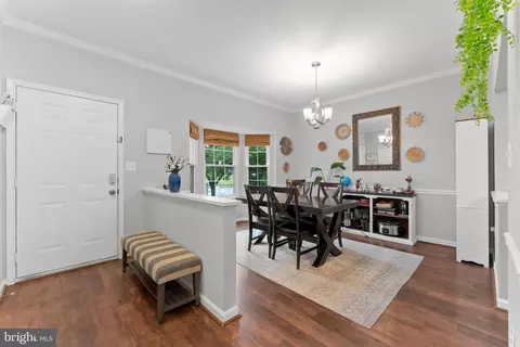 Entry Way - 8806 Dunstable Loop, Bristow, VA 20136 photo 4 of 21