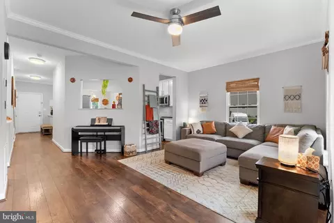 Entry Way - 8806 Dunstable Loop, Bristow, VA 20136 photo 10 of 21