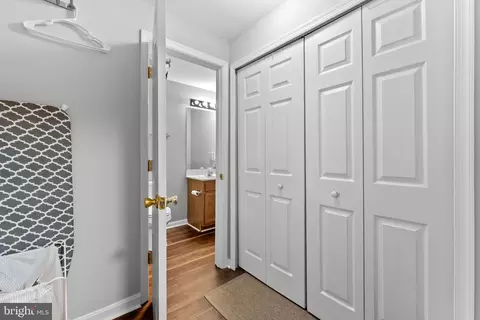 Entry Way - 8806 Dunstable Loop, Bristow, VA 20136 photo 18 of 21