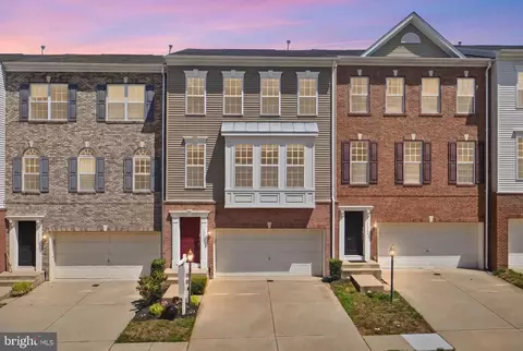 16108 Pitner St, Haymarket, VA 20169