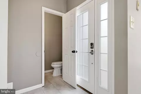 Entry Way - 15759 Widewater Dr, Dumfries, VA 22025 photo 17 of 17