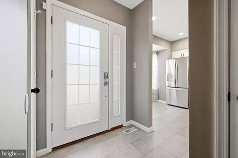 Entry Way - 15759 Widewater Dr, Dumfries, VA 22025 photo 1 of 17