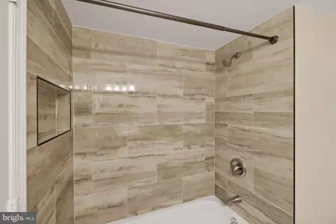 Bath - 15759 Widewater Dr, Dumfries, VA 22025 photo 6 of 6