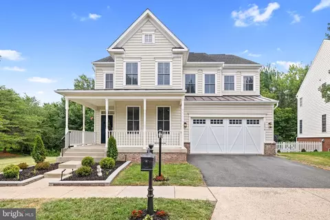 10579 Andrew Humphreys Ct, Bristow, VA 20136