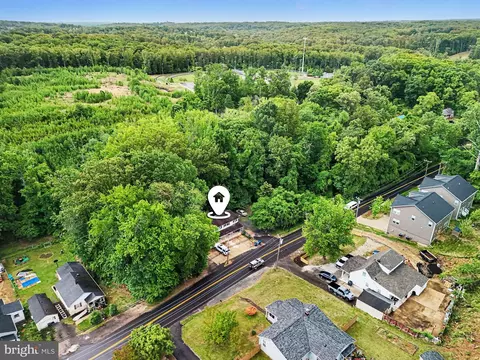 18559 Old Triangle Rd, Triangle, VA 22172 photo 9