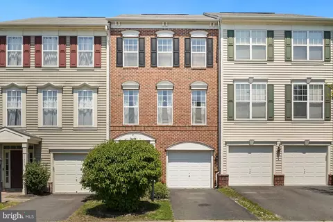 11942 Benton Lake Rd, Bristow, VA 20136