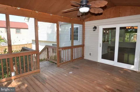 Exterior - 9843 Nimitz Ct, Manassas, VA 20109 photo 5 of 7