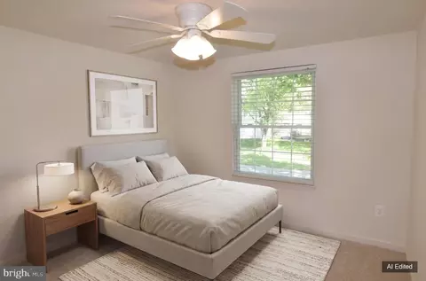 Bedroom - 9843 Nimitz Ct, Manassas, VA 20109 photo 5 of 6