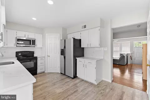 8307 Ewing Pl, Manassas, VA 20109 photo 15