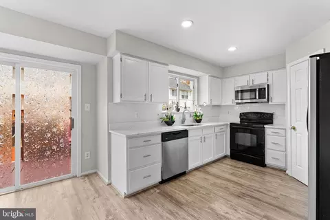 8307 Ewing Pl, Manassas, VA 20109 photo 13
