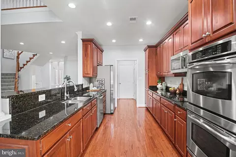 Kitchen - 13191 Triple Crown Loop, Gainesville, VA 20155 photo 2 of 3