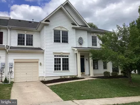 13083 Sidlaw Hills Ln, Bristow, VA 20136