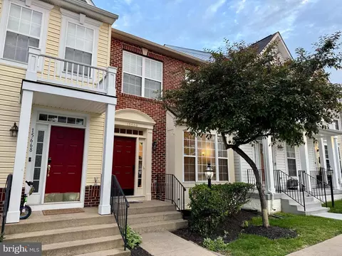 15666 William Bayliss Ct, Woodbridge, VA 22191