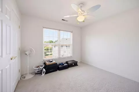 Bedroom - 3311 Mccorkle Ct, Triangle, VA 22172 photo 9 of 10