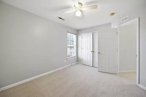 Bedroom - 3311 Mccorkle Ct, Triangle, VA 22172 photo 5 of 10