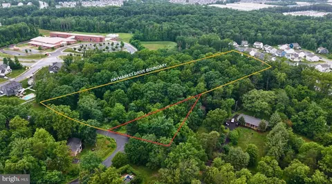 15218 Haymarket Dr, Haymarket, VA 20169