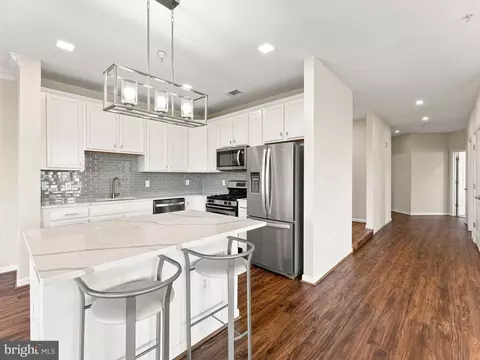 1641 Ladue Ct #304, Woodbridge, VA 22191