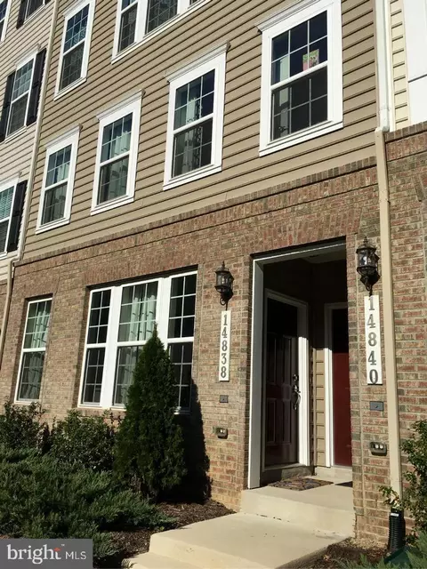14838 Mason Creek Cir, Woodbridge, VA 22191