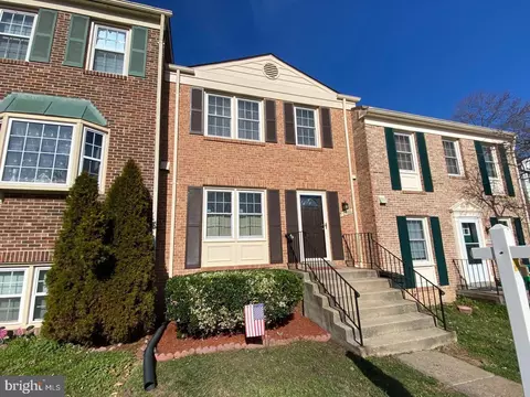 2910 Seminole Rd, Woodbridge, VA 22192