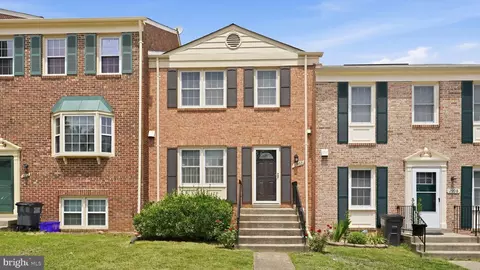 2910 Seminole Rd, Woodbridge, VA 22192