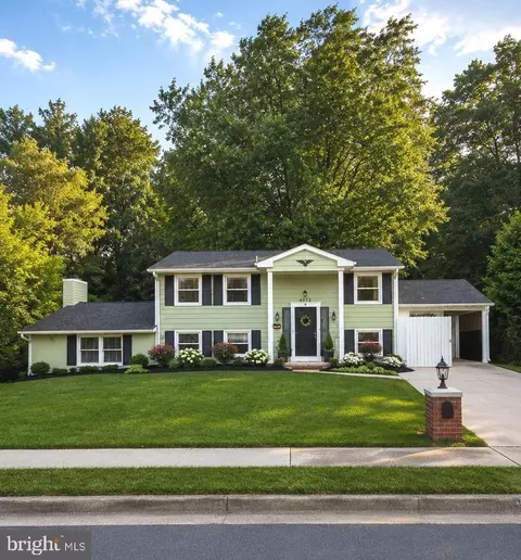 4428 Hendricks Dr, Woodbridge, VA 22193