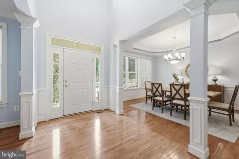 Entry Way - 18620 Kerill Rd, Triangle, VA 22172 photo 1 of 8