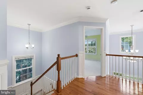 Entry Way - 18620 Kerill Rd, Triangle, VA 22172 photo 3 of 8