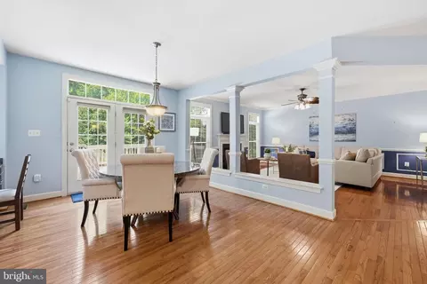 Dining - 18620 Kerill Rd, Triangle, VA 22172 photo 3 of 5