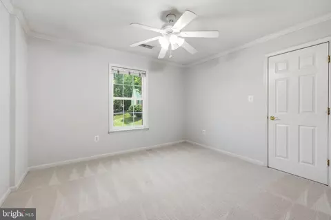 Bedroom - 18620 Kerill Rd, Triangle, VA 22172 photo 3 of 9