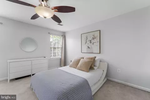 Bedroom - 14365 Newbern Loop, Gainesville, VA 20155 photo 2 of 6