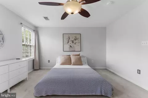 Bedroom - 14365 Newbern Loop, Gainesville, VA 20155 photo 4 of 6