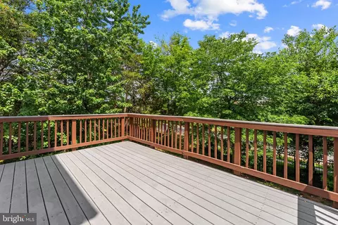 Exterior - 14365 Newbern Loop, Gainesville, VA 20155 photo 3 of 7
