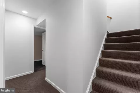 Entry Way - 14365 Newbern Loop, Gainesville, VA 20155 photo 10 of 11