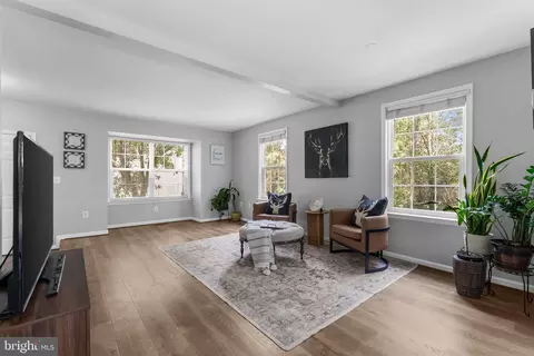 Living - 14365 Newbern Loop, Gainesville, VA 20155 photo 1 of 3