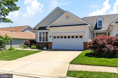 Exterior - 6943 Cumberstone Pl, Gainesville, VA 20155 photo 3 of 15