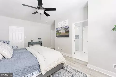 Bedroom - 6943 Cumberstone Pl, Gainesville, VA 20155 photo 2 of 2