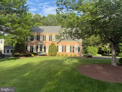 13175 Amblewood Dr, Manassas, VA 20112
