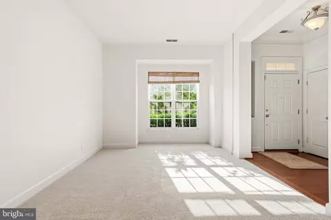 Living - 9227 Ribbon Falls Loop, Bristow, VA 20136 photo 3 of 8