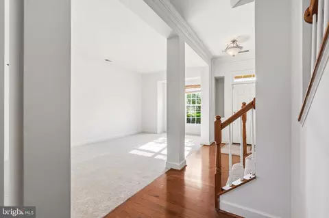 Entry Way - 9227 Ribbon Falls Loop, Bristow, VA 20136 photo 7 of 16